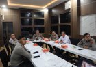 **Personel Polres Tasikmalaya Kota Ikuti Kegiatan Zoom Meeting di Aula CC**